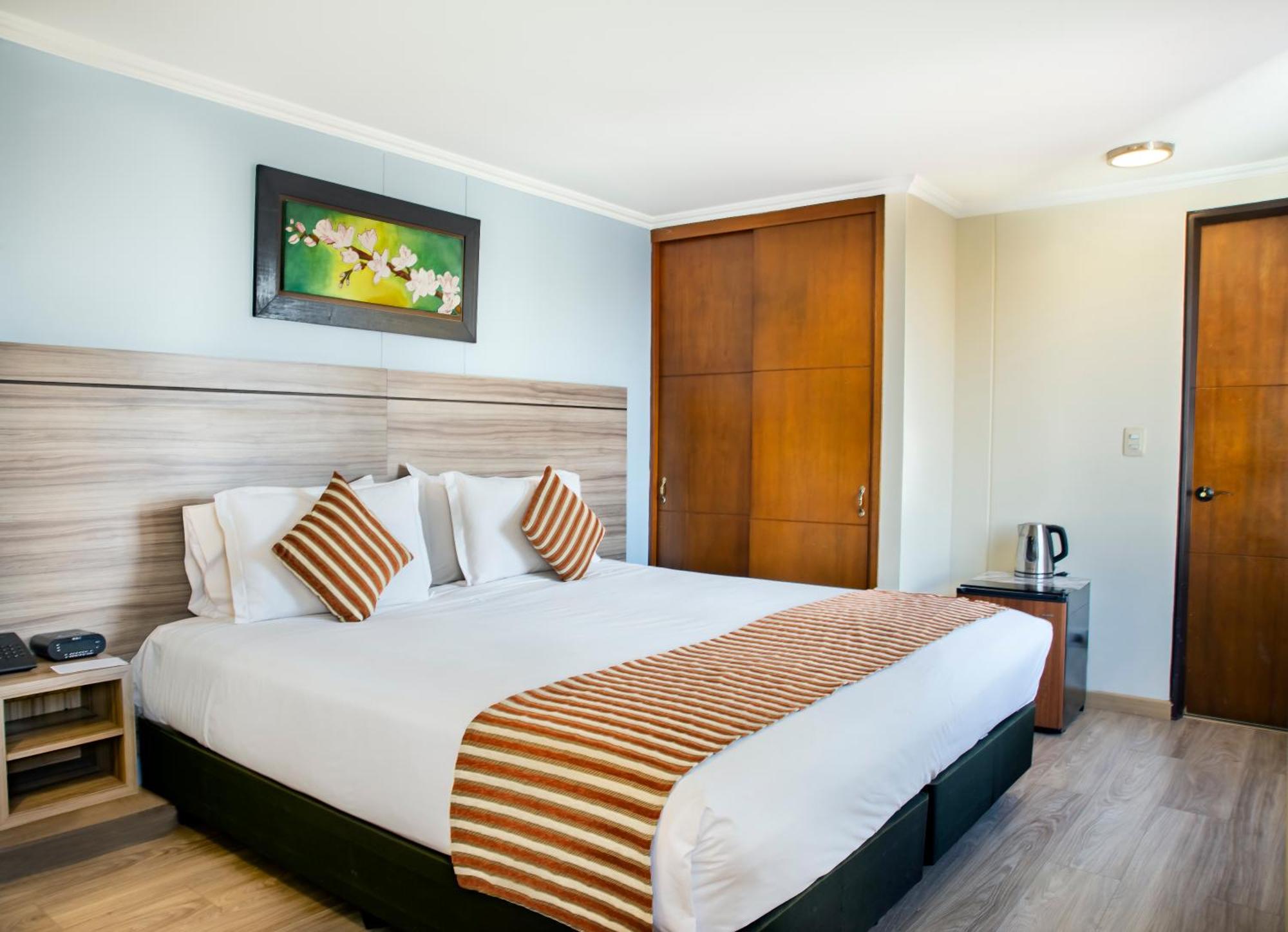 Hotel San Pablo Богота Экстерьер фото