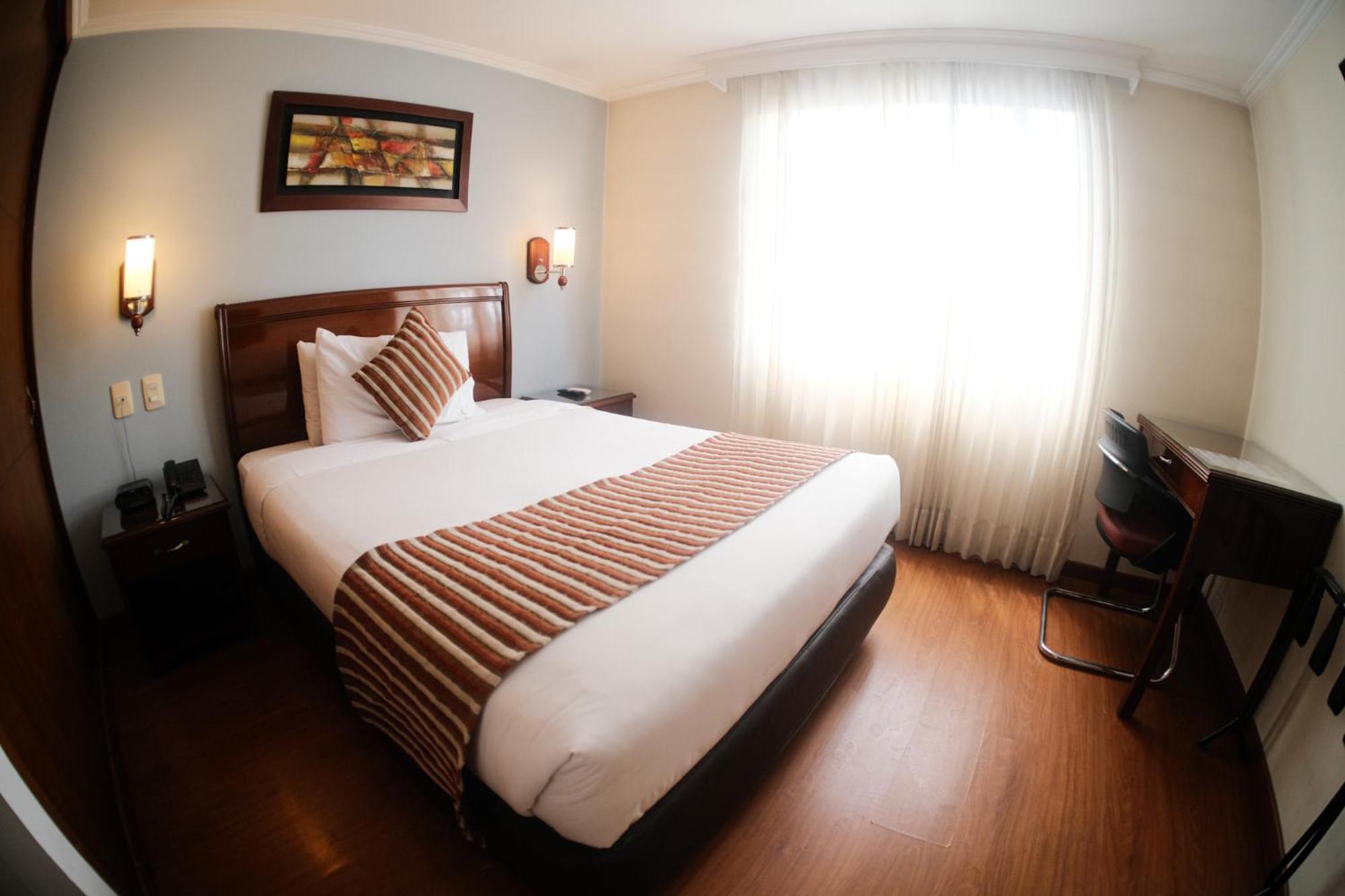 Hotel San Pablo Богота Экстерьер фото